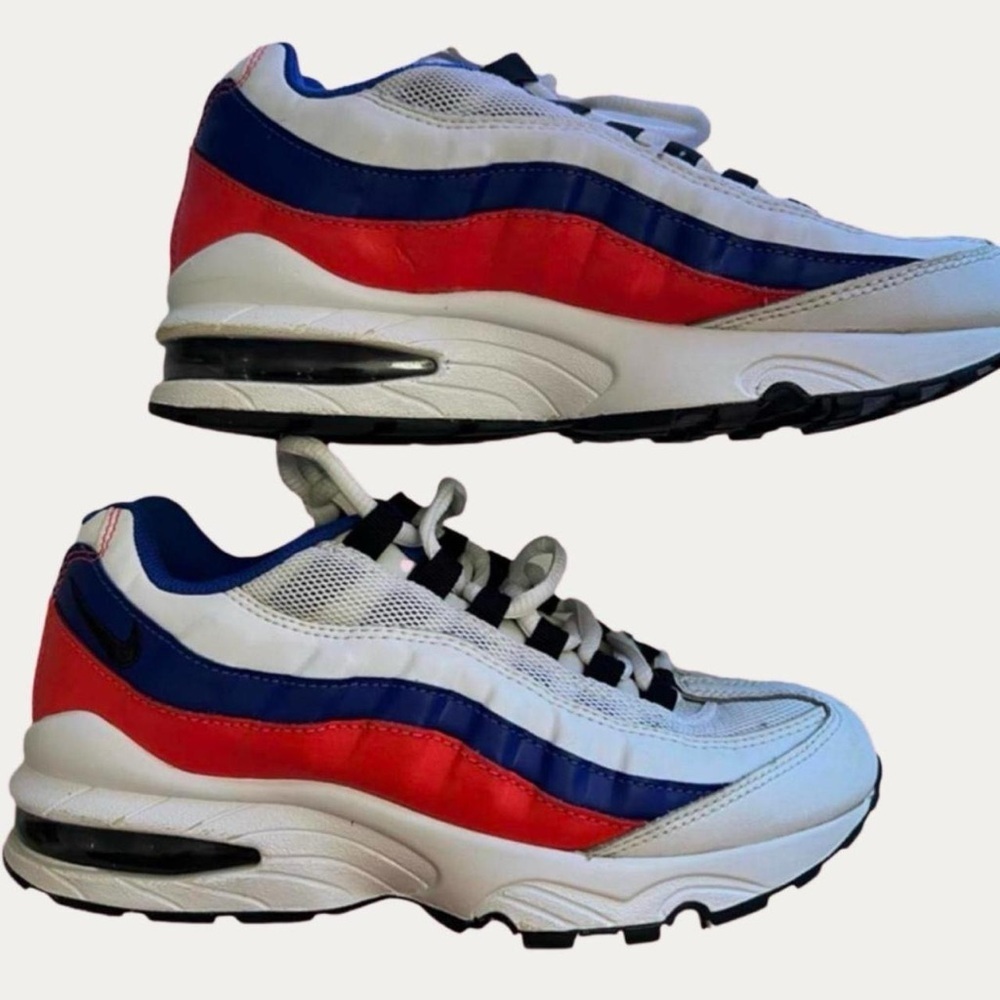Kids Nike Air Max 95 Solar Pack Running Shoes Size 4Y – White, Blue & Pink